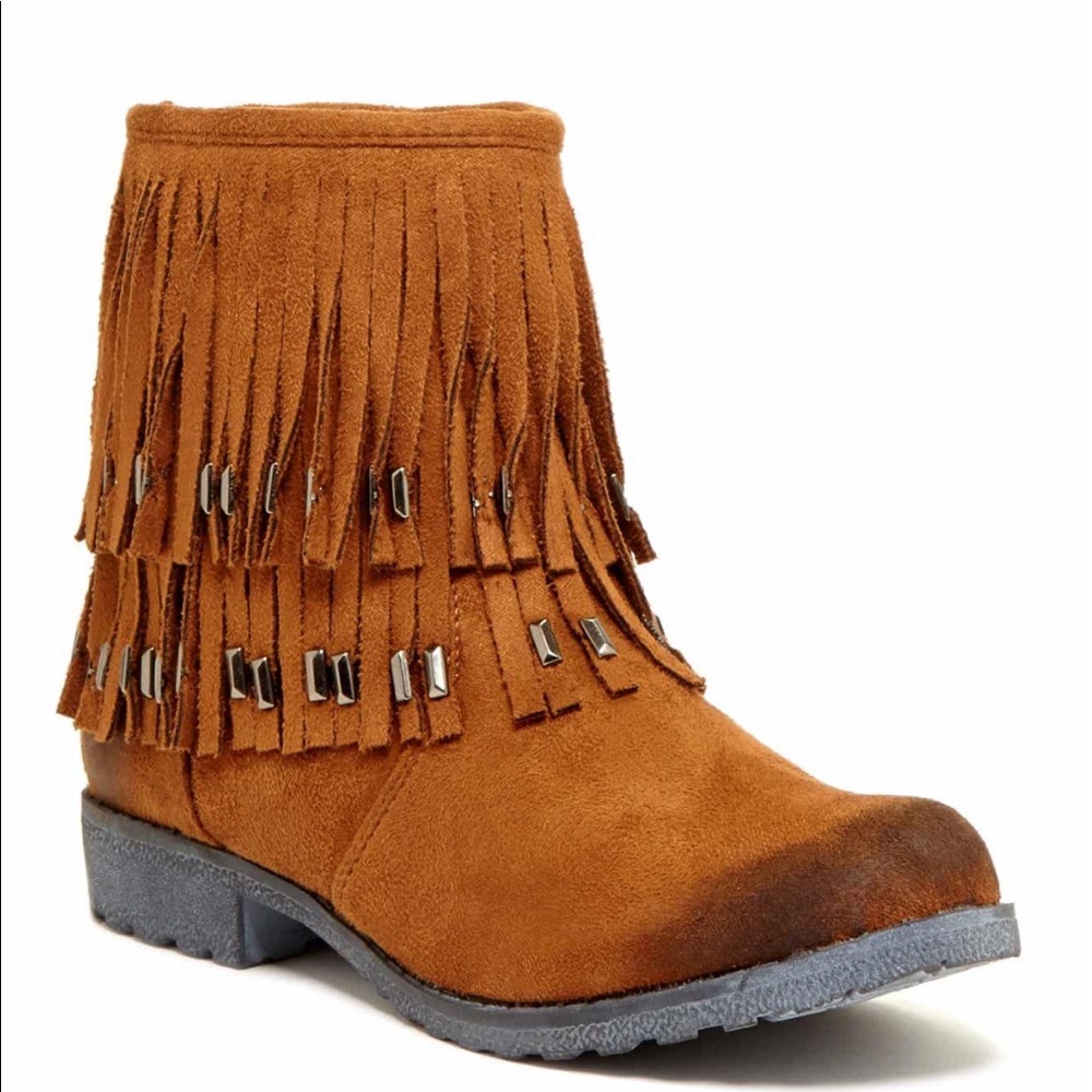 Bucco Fawn Fringe Boot